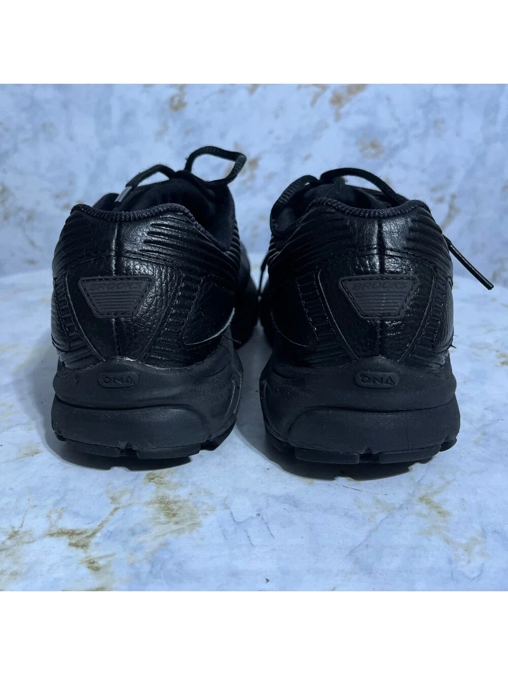 Brooks pilling lining